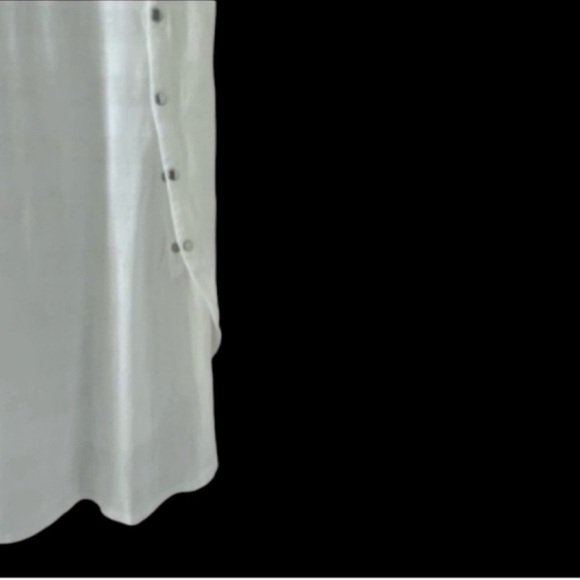 Theory White Side Snap Long Sleeve Tee Size Small - Picture 8 of 9